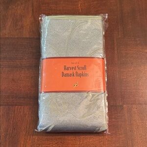 Sage Green Harvest Scroll Damask 17" x 17" Napkins New Set of 4
